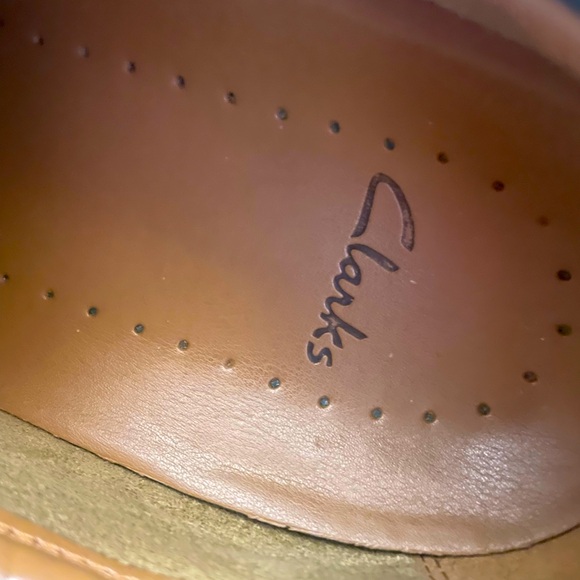 Men’s Clarks Loafer - Picture 4 of 6